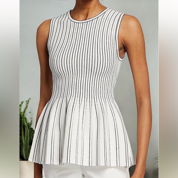 Theory Black & White Peplum shell blouse size M - Picture 1 of 9